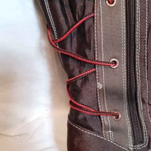 Sexy Timberland ladies brown 🤎 boots. - Picture 8 of 15